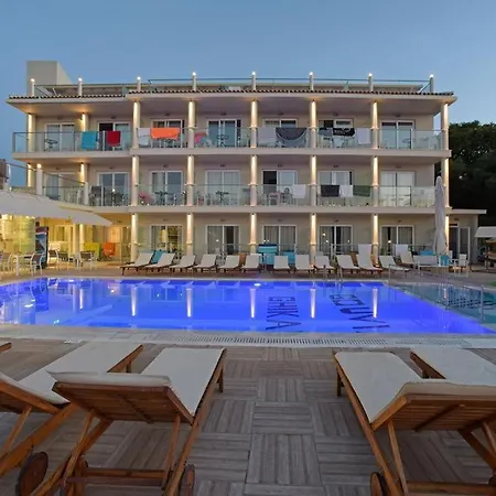 Apartment Yassas And Suites
