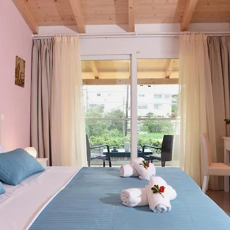 Yassas And Suites * Corfu (city)